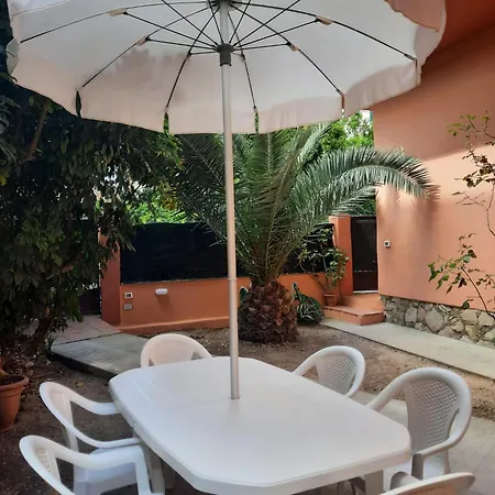 Rosa Nel Cuore Di Casa vacanze *